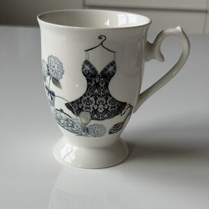 Summer River Elegant Coffee Mug-Shampagne Glass,Stiletto Heel,Clutch & Hudrangea